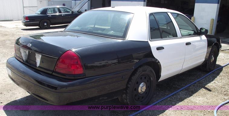 image for item A4126 2008 Ford Crown Victoria Police Interceptor