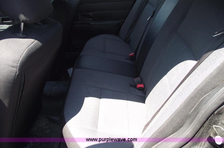 image for item A4126 2008 Ford Crown Victoria Police Interceptor