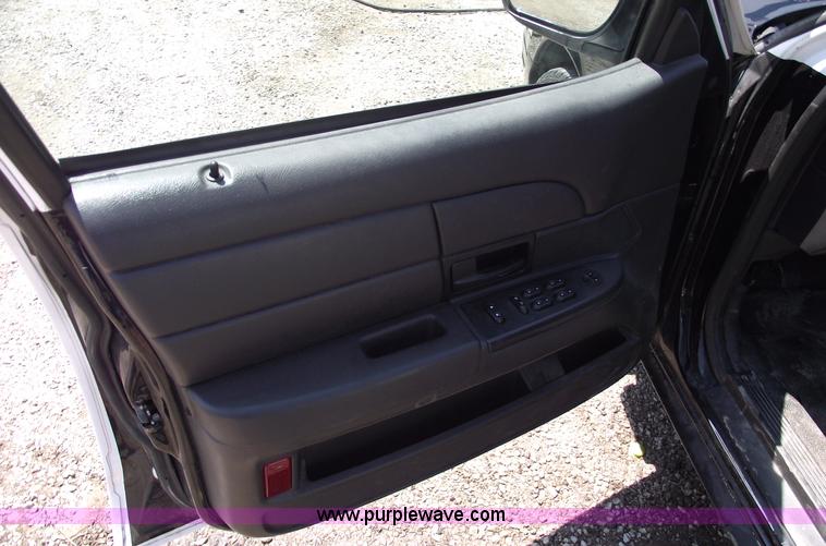 image for item A4126 2008 Ford Crown Victoria Police Interceptor