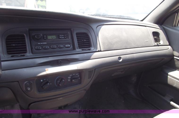 image for item A4126 2008 Ford Crown Victoria Police Interceptor