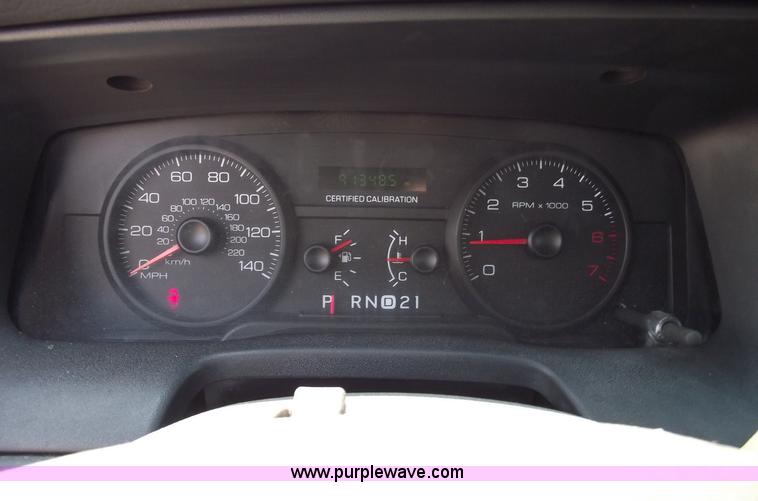 image for item A4126 2008 Ford Crown Victoria Police Interceptor