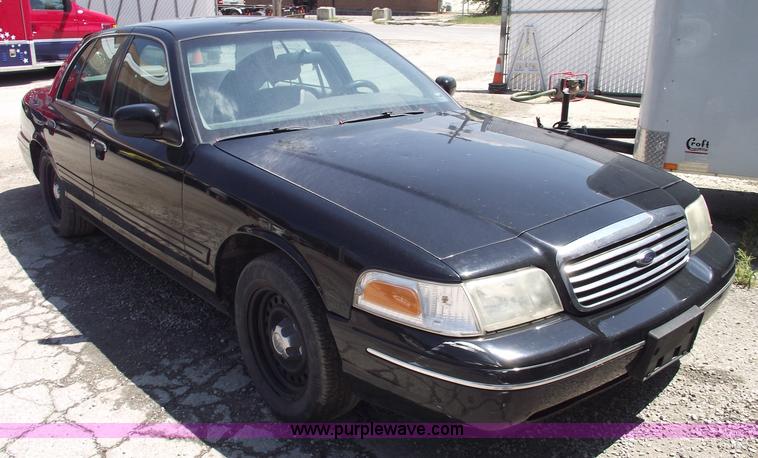 image for item A4127 1999 Ford Crown Victoria Police Interceptor