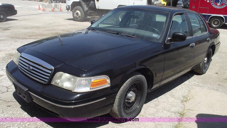 image for item A4127 1999 Ford Crown Victoria Police Interceptor