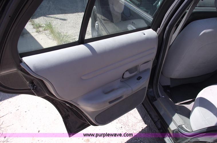 image for item A4127 1999 Ford Crown Victoria Police Interceptor