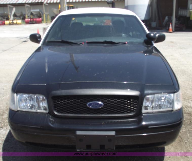 image for item A4129 2008 Ford Crown Victoria Police Interceptor