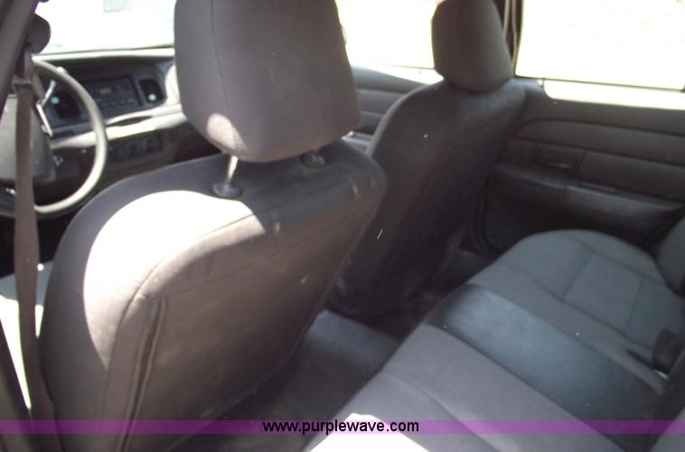 image for item A4129 2008 Ford Crown Victoria Police Interceptor