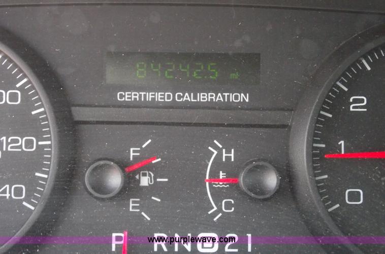 image for item A4129 2008 Ford Crown Victoria Police Interceptor