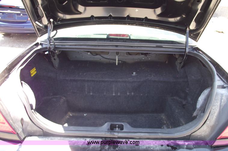 image for item A4129 2008 Ford Crown Victoria Police Interceptor