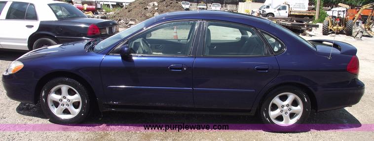 image for item A4130 2001 Ford Taurus SES