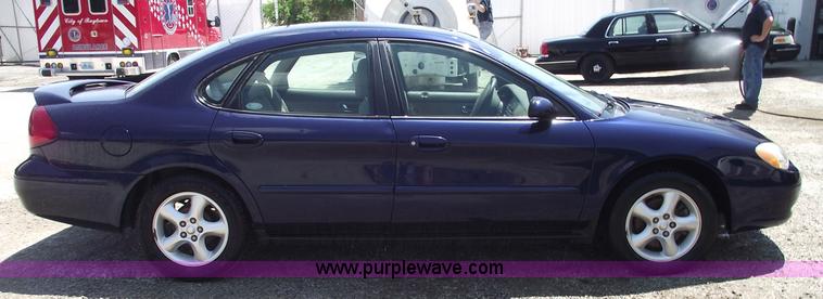 image for item A4130 2001 Ford Taurus SES