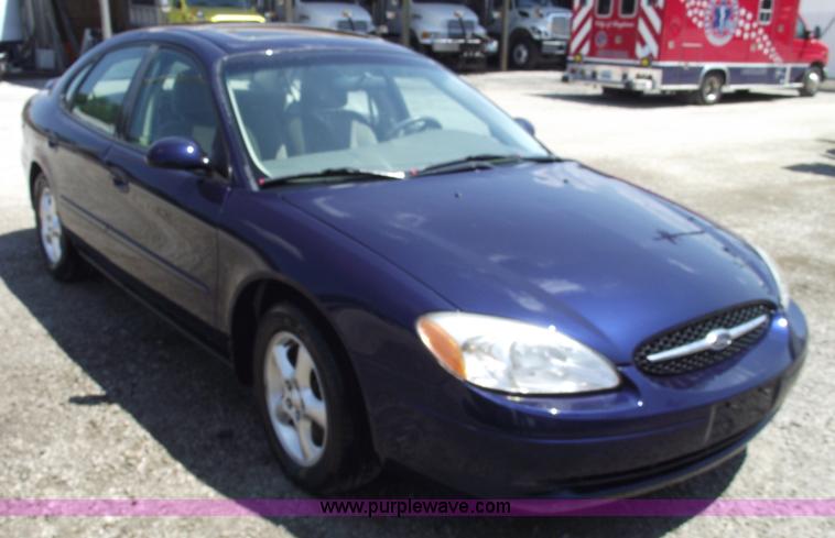 image for item A4130 2001 Ford Taurus SES