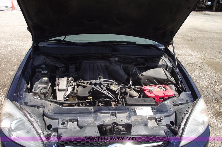 image for item A4130 2001 Ford Taurus SES