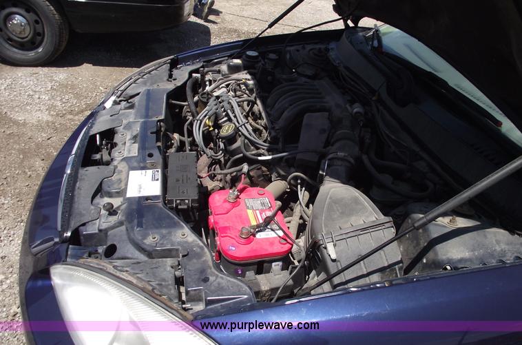 image for item A4130 2001 Ford Taurus SES