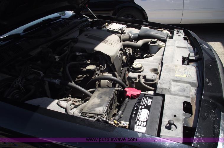 image for item A4131 2005 Ford Crown Victoria Police Interceptor