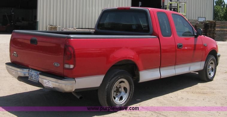 image for item A4283 1998 Ford F150 XL extended cab pickup truck