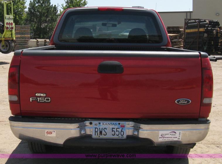image for item A4283 1998 Ford F150 XL extended cab pickup truck