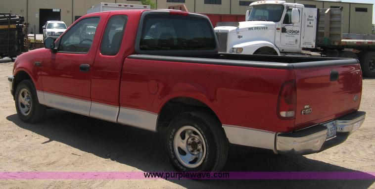 image for item A4283 1998 Ford F150 XL extended cab pickup truck