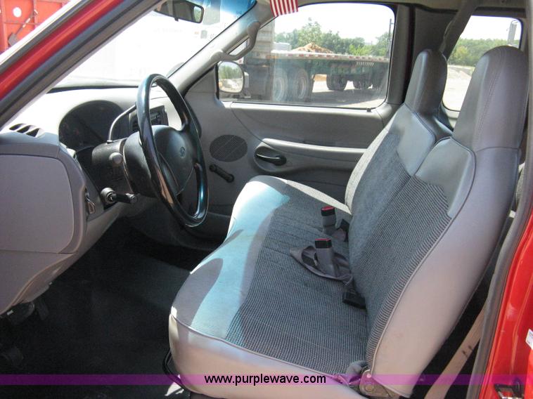 image for item A4283 1998 Ford F150 XL extended cab pickup truck