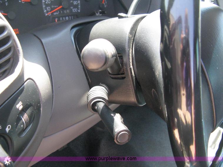 image for item A4283 1998 Ford F150 XL extended cab pickup truck