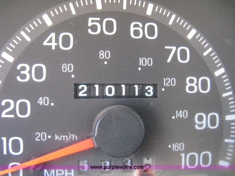 image for item A4283 1998 Ford F150 XL extended cab pickup truck