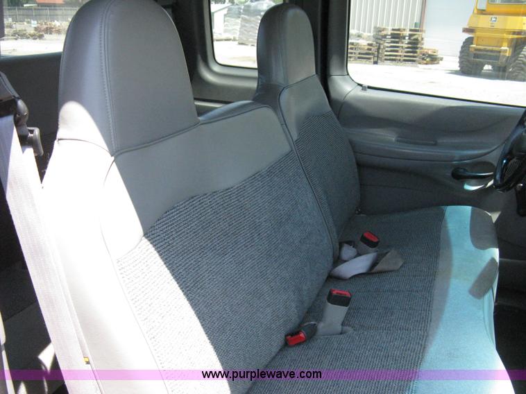 image for item A4283 1998 Ford F150 XL extended cab pickup truck