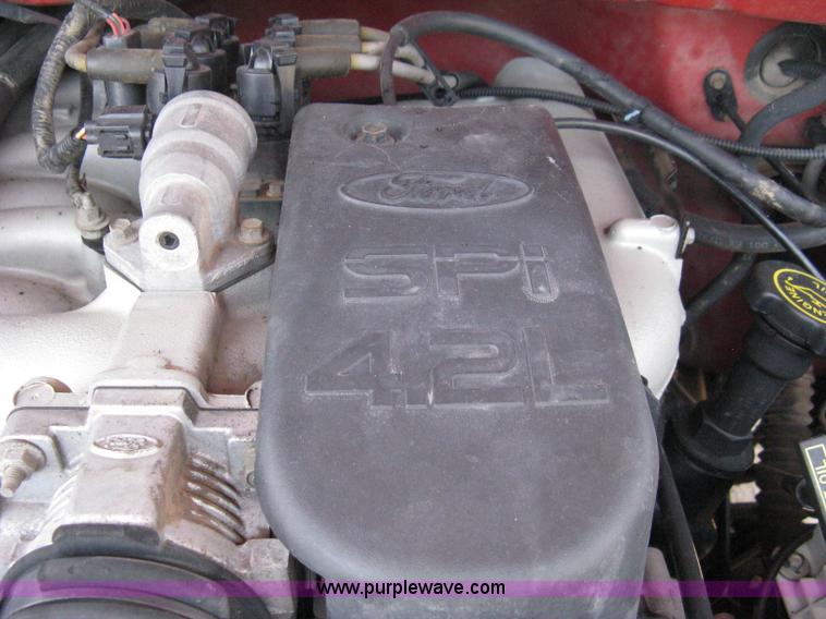 image for item A4283 1998 Ford F150 XL extended cab pickup truck