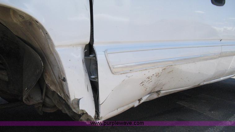 image for item A4288 2006 Chevrolet Silverado 1500 LS extended cab pickup truck