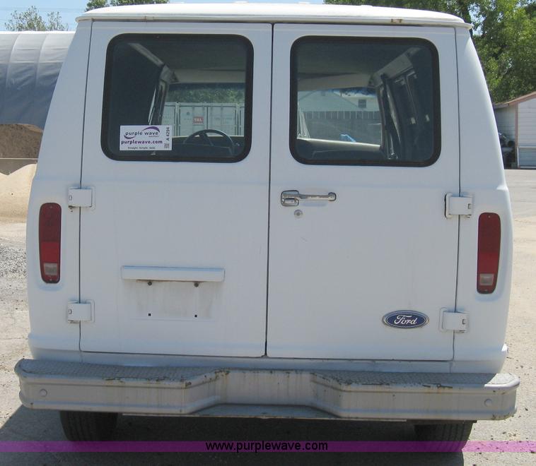 image for item A4294 1990 Ford E150 cargo van