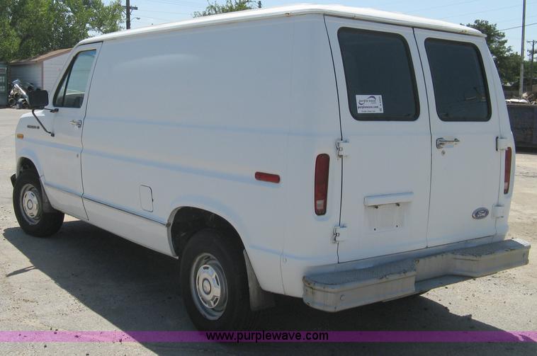 image for item A4294 1990 Ford E150 cargo van