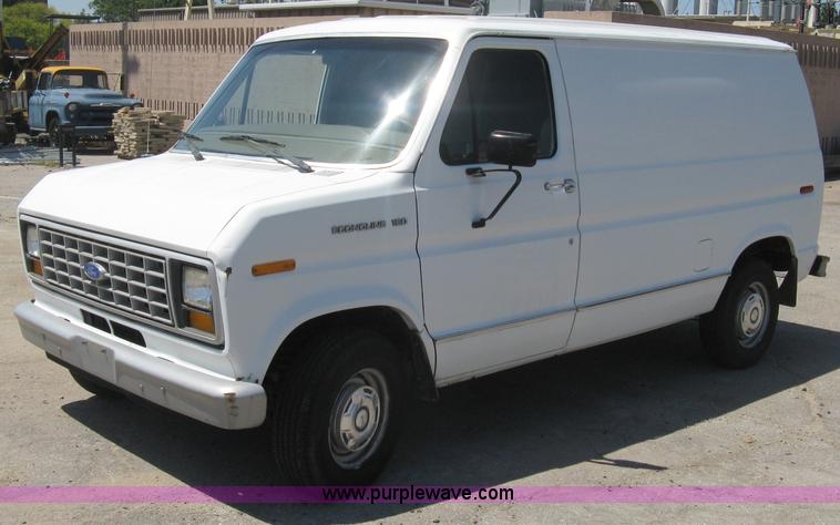 image for item A4294 1990 Ford E150 cargo van