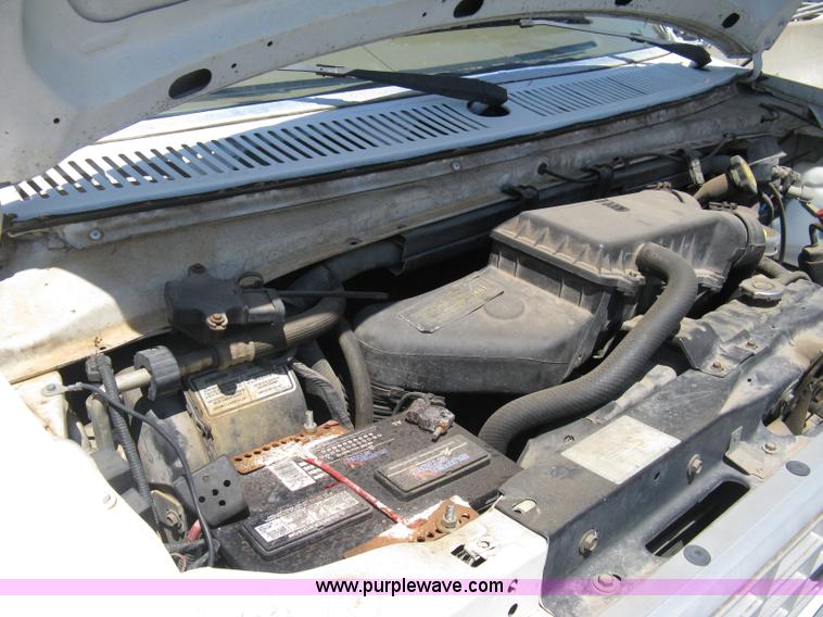 image for item A4294 1990 Ford E150 cargo van