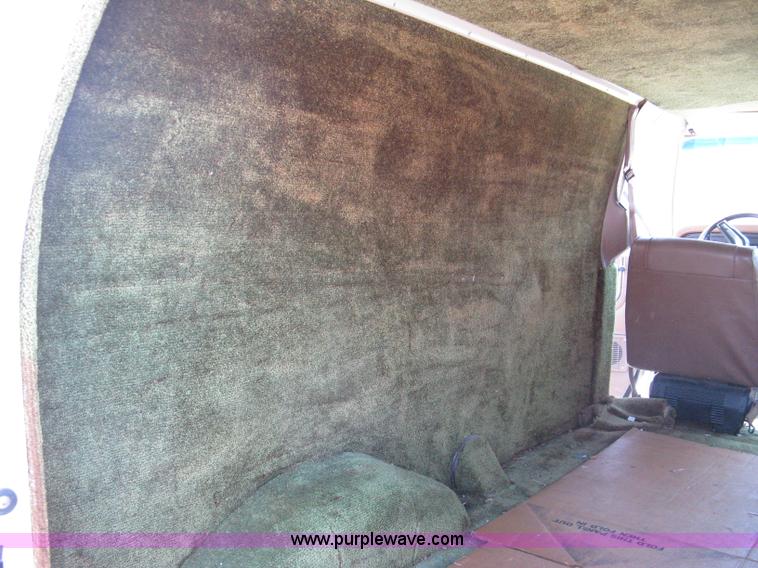 image for item A4294 1990 Ford E150 cargo van