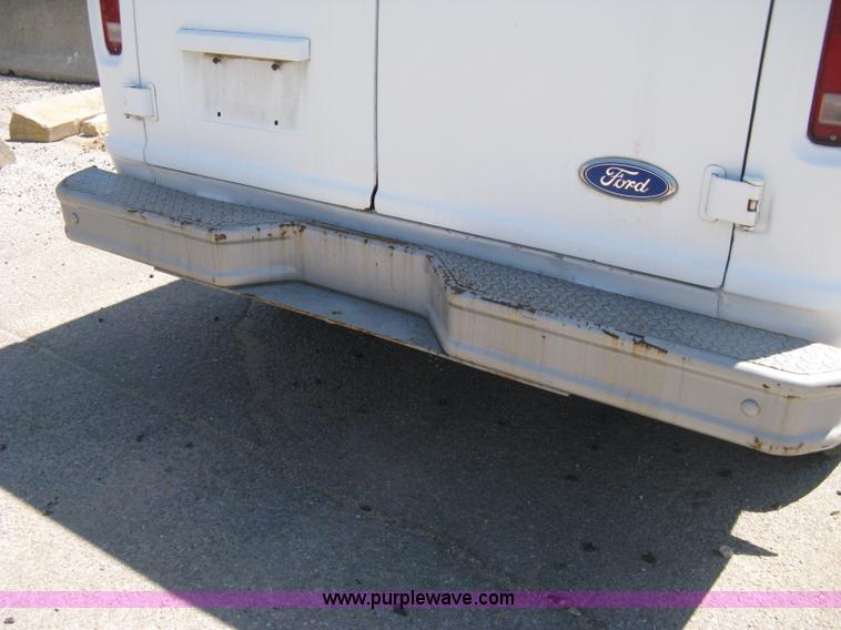 image for item A4294 1990 Ford E150 cargo van