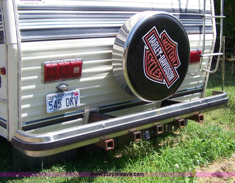 image for item A4530 1987 Chevrolet P30 25' American/Cobra motor home