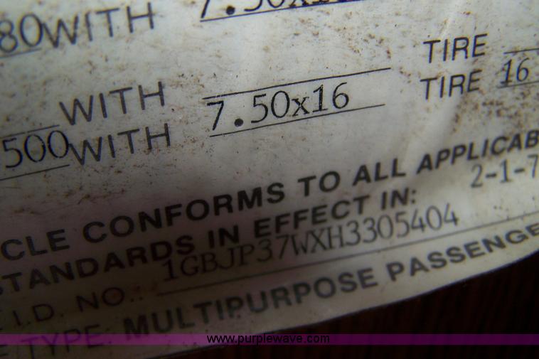 image for item A4530 1987 Chevrolet P30 25' American/Cobra motor home