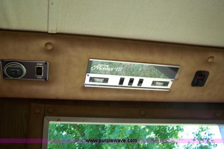 image for item A4530 1987 Chevrolet P30 25' American/Cobra motor home