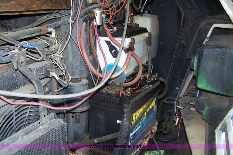 image for item A4530 1987 Chevrolet P30 25' American/Cobra motor home