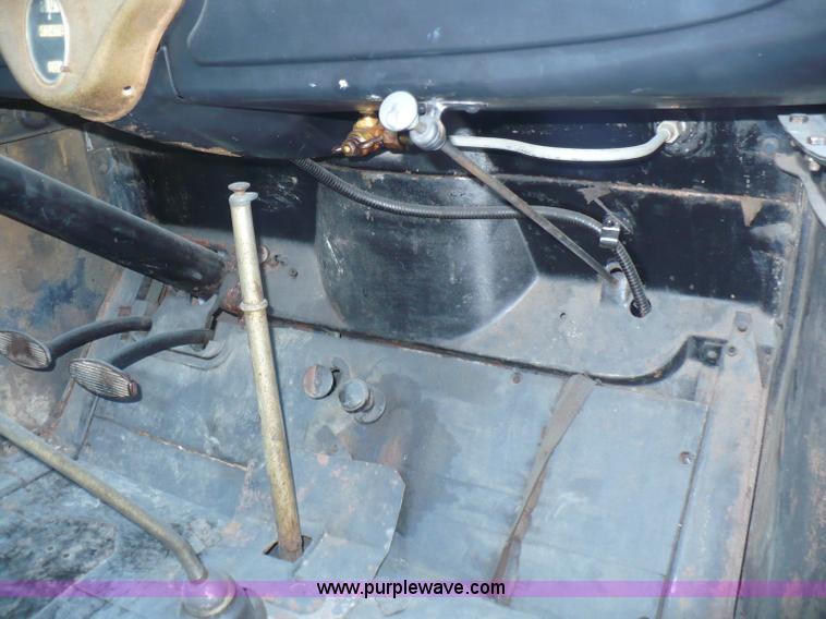 image for item A4802 1929 Ford Model A four door sedan