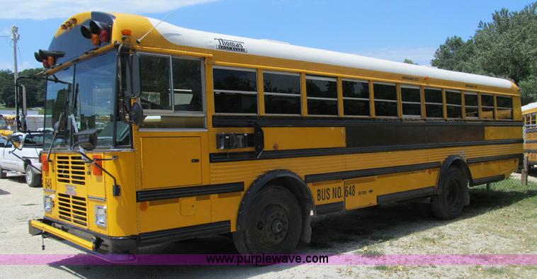 image for item A4919 2001 Thomas Saf-T-Liner school bus