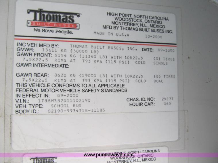 image for item A4919 2001 Thomas Saf-T-Liner school bus