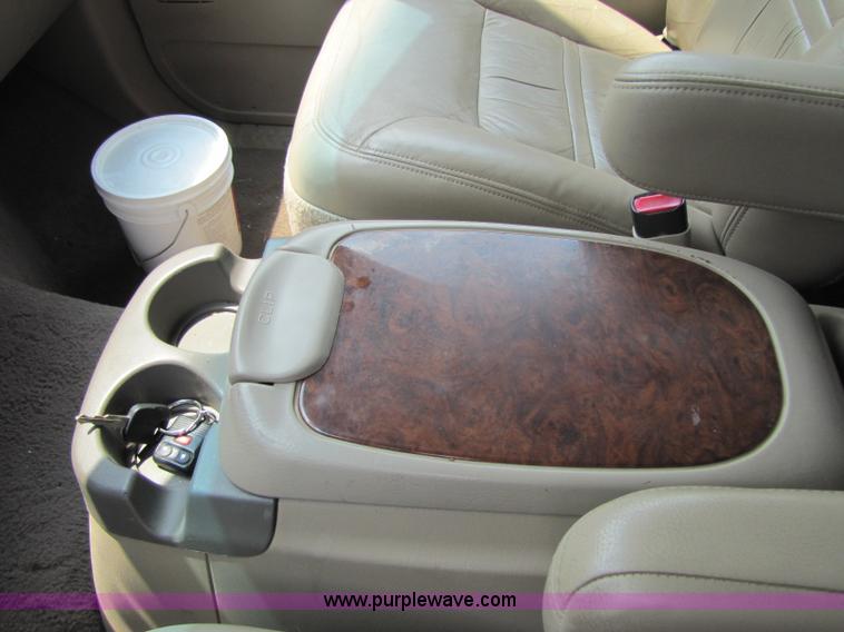 image for item A5068 2000 Ford Excursion Limited SUV