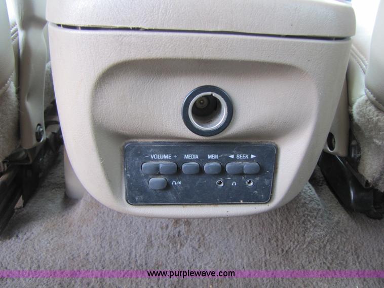 image for item A5068 2000 Ford Excursion Limited SUV