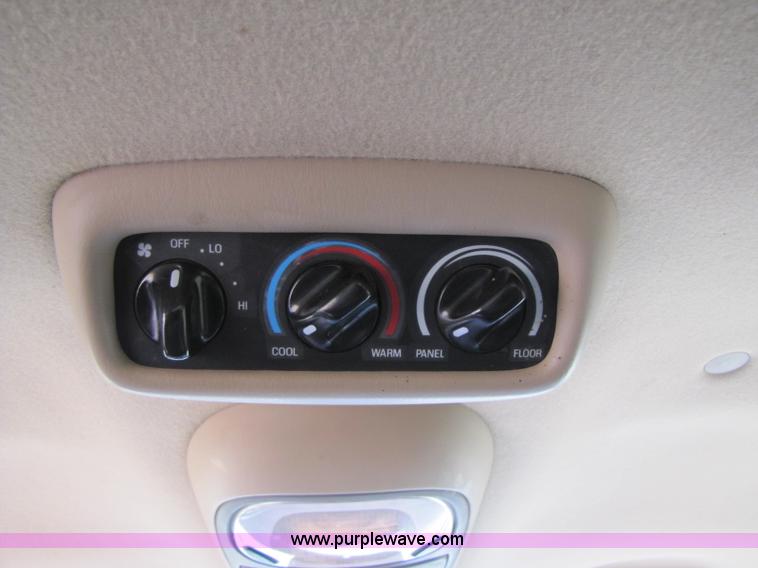 image for item A5068 2000 Ford Excursion Limited SUV