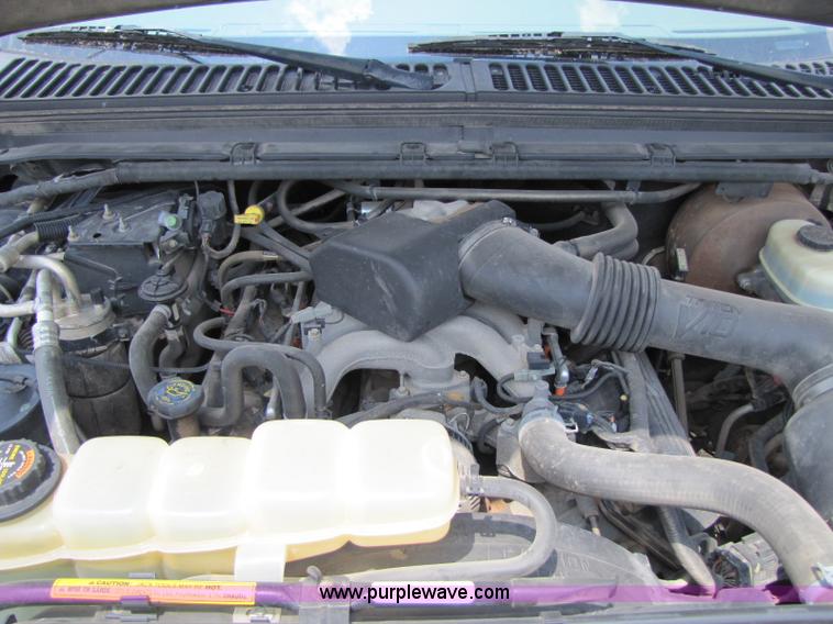 image for item A5068 2000 Ford Excursion Limited SUV