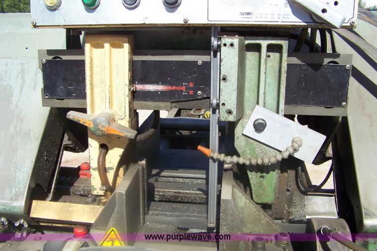 image for item A9500 1978 Kysor HA250 horizontal metal band saw