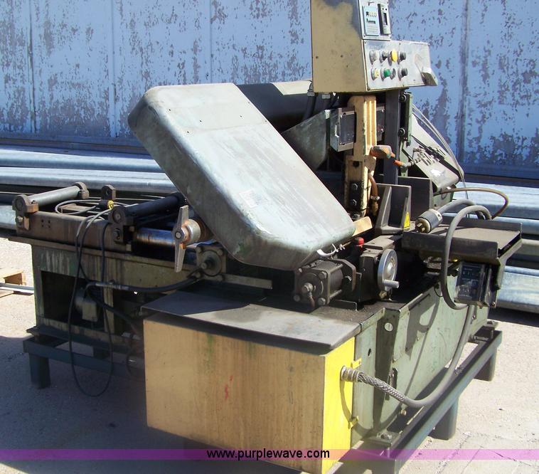 image for item A9500 1978 Kysor HA250 horizontal metal band saw
