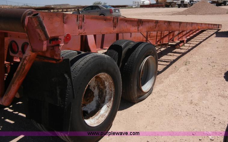 image for item A9739 1980 Hobbs trailer