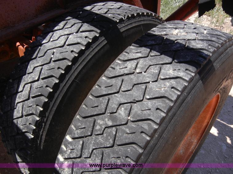 image for item A9739 1980 Hobbs trailer