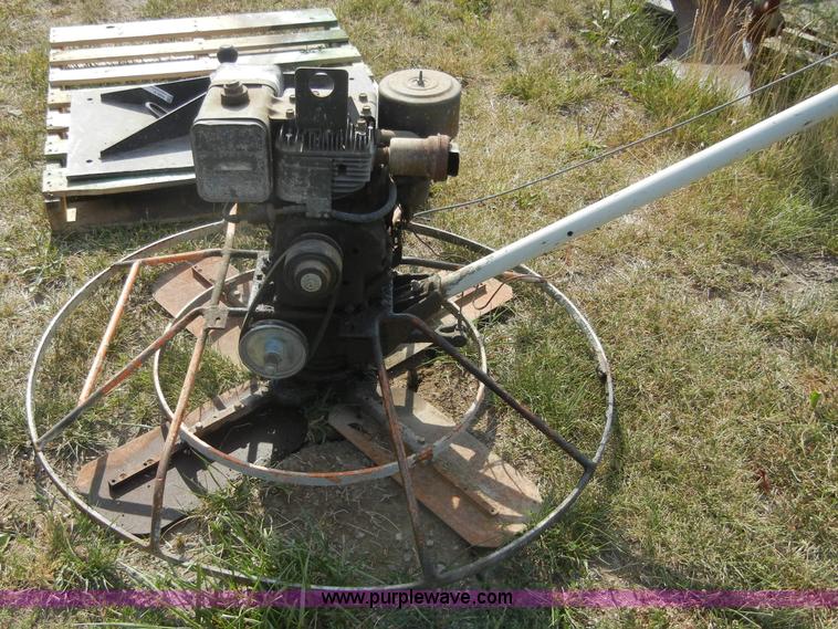 image for item A9937 Concrete power trowel