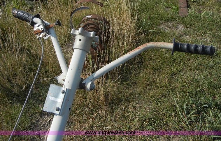 image for item A9937 Concrete power trowel